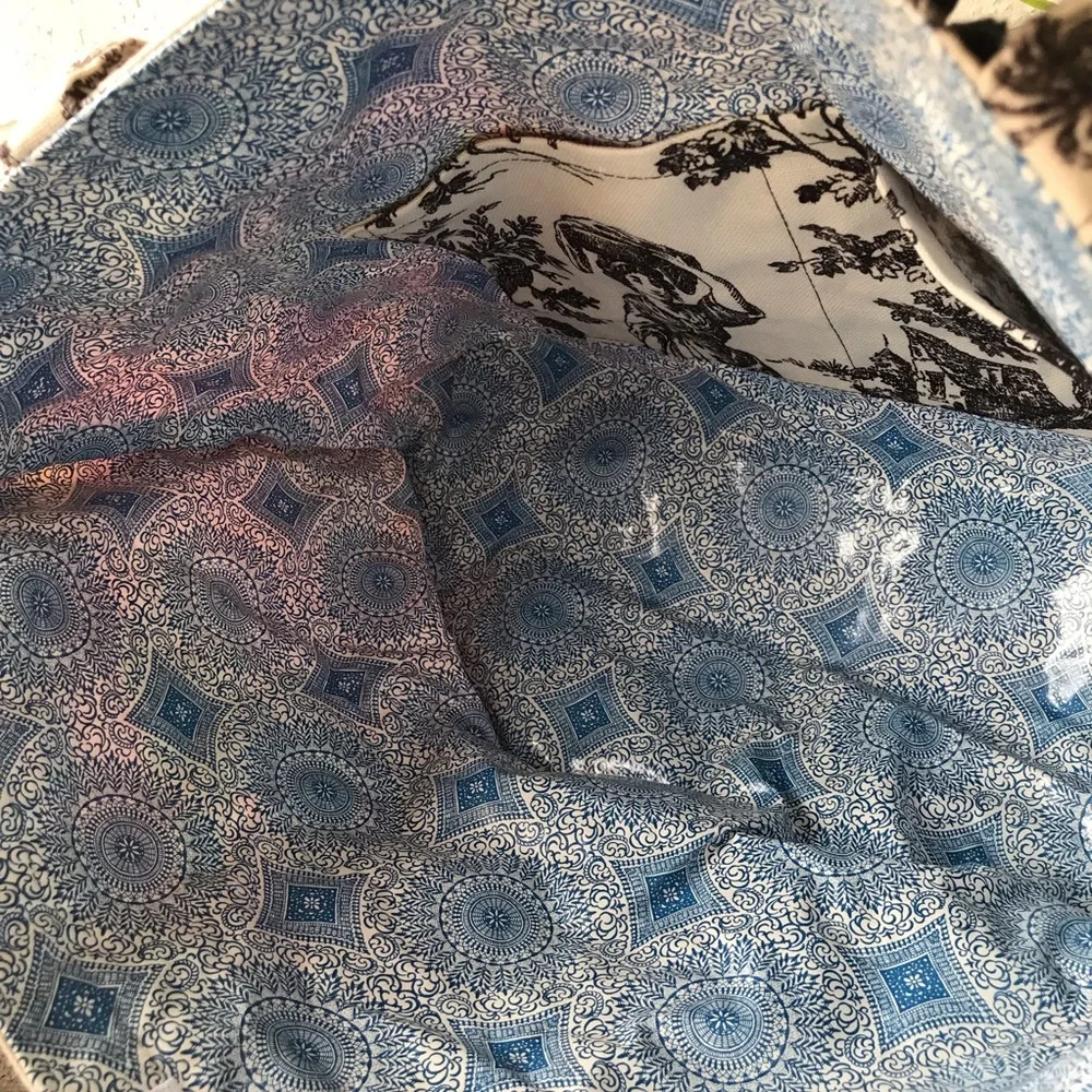 The Roost Company Floral Toile Coated Canvas Diaper Bag Shopper Tote - Picture 7 of 8